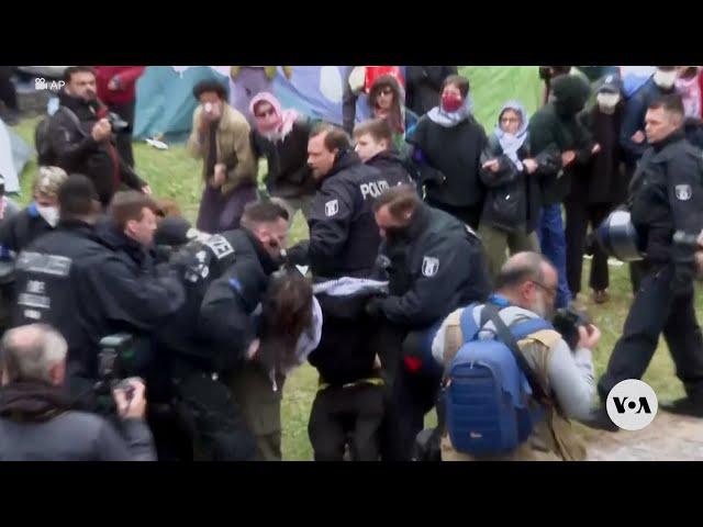 Police break up pro-Palestinian student protest at Berlin's Free University in Germany | VOA News