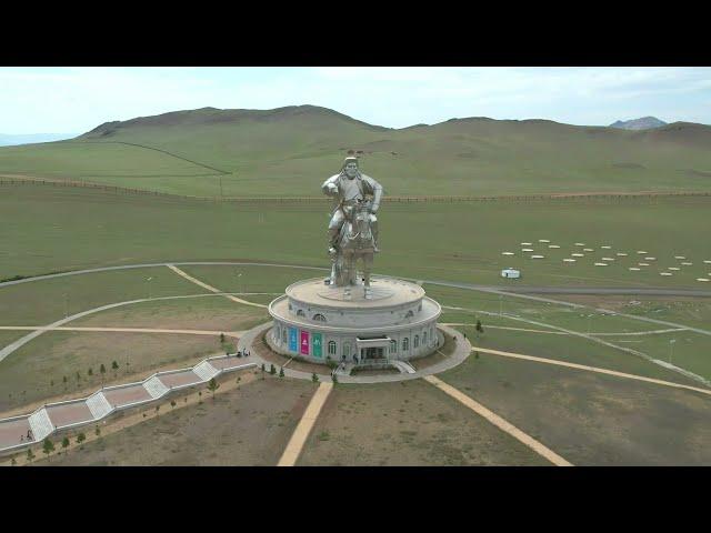 Монголия 2022 . Конная статуя Чингисхана