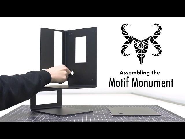 Motif Monument Assembly