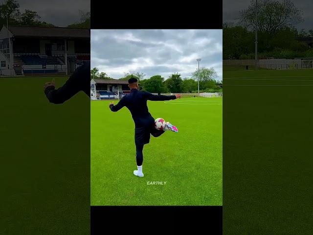 smoothest jeremy lynch touches 