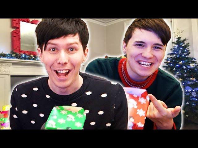 A Festive Day in the Life of Dan and Phil!