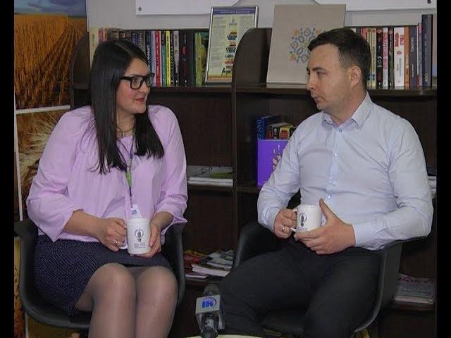 Поряд і вдома, і на роботі: телеканал ІНТБ підготував кілька фантастичних історій про кохання