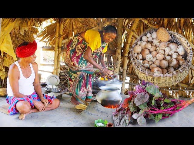 adivasi grandma cooking WILD MASHROOM and RED SPINACH curry for their lunch