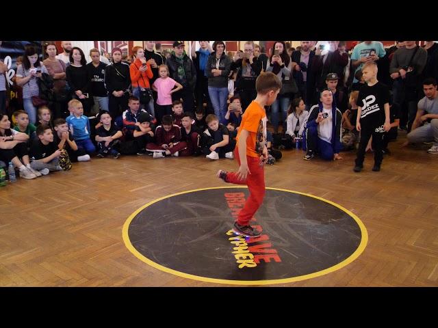 BREAK RAVE CYPHER 2019 - kids 1x1 bboy Power Jet vs ?