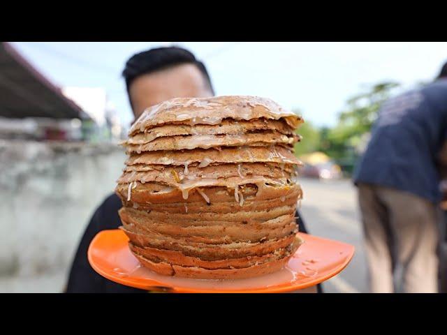 MARTABAK 20 LAPIS, PENJUALNYA GA YAKIN SEMPAT NEGO 4 LAPIS AJA !