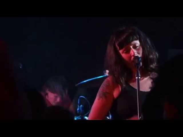 Waxahatchee - The Dirt (Live in Van)