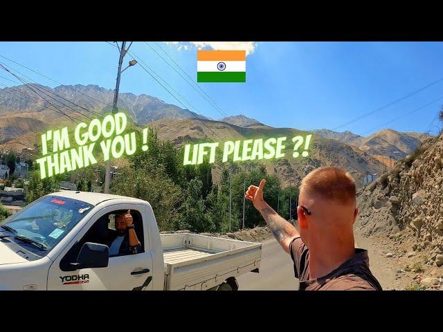 HOW KASHMIR TREATS A GERMAN ?! Hitchhiking from Sonmarg to Leh (Part 2) 