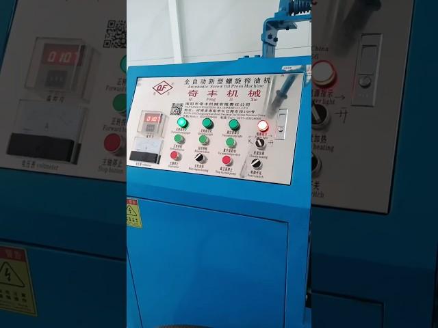 6YL-131 screw oil press machine press rapeseeds.mustard oil.oil making machine. Oil extract machine