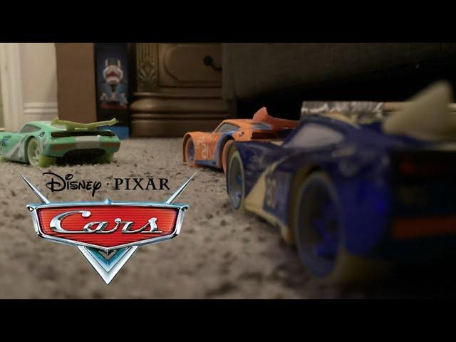 Disney Cars Glow Racers Ryan “Inside” Laney, Dan Carcia, Chase Racelott Next Gens Review