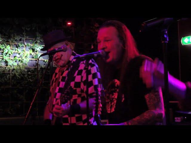 Charta 77 & Ulke - "Emelie" live in Nyköping 2024-12-06