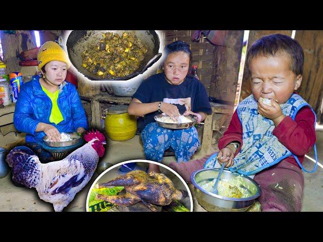 Local white chicken cutting and making recipe, Soup in Village kitchen || Chicken with rice eating