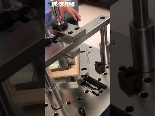 TAISHENG framing supplies equipment:TS-J17 PIII underpinner frame joint machine, new clamp ,corner!