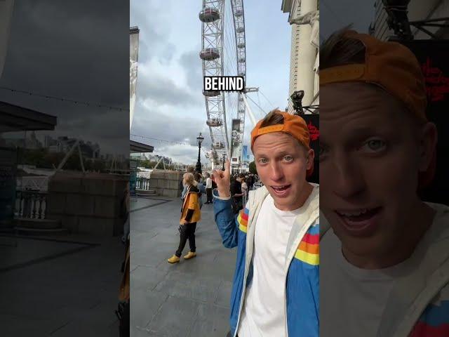 Riding on the FAMOUS LONDON EYE in England #shorts