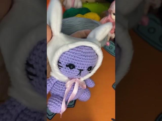 Котятки в шляпке Еще больше моих работ VK:lurmur #вязание #handmad #toys #амигуруми #котик