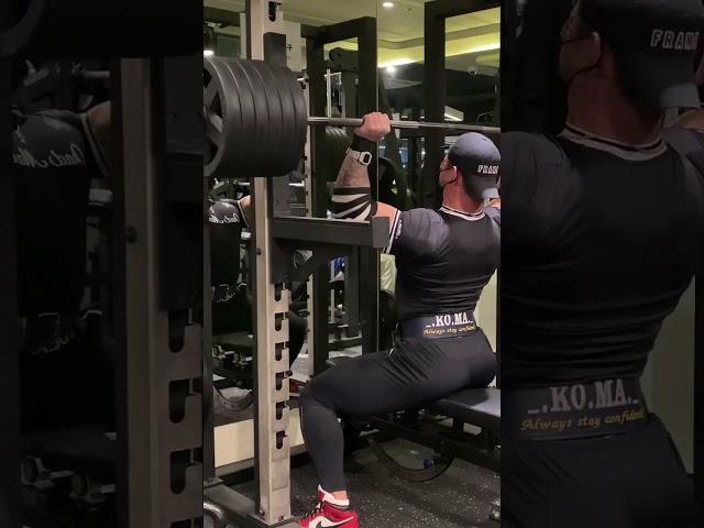 140kg 들 수 있으세요?? 류관장 밀리터리프레스