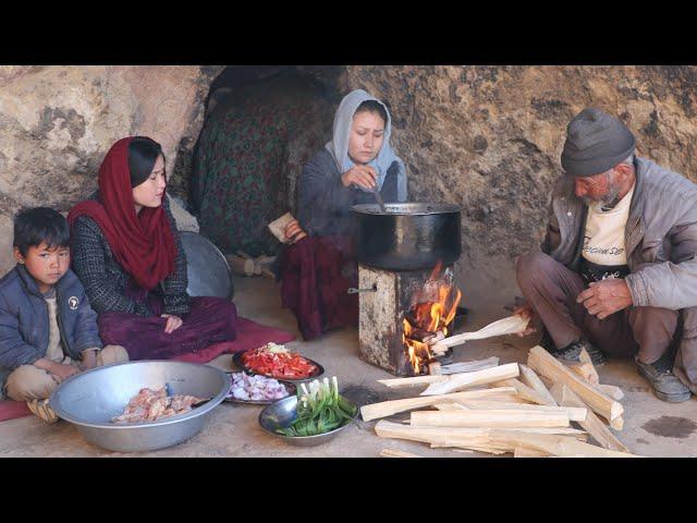 life in a Cave home | Village life of Afghanistan| Cooking traditional food