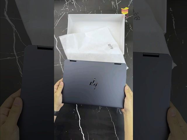 Unboxing HP Spectre x360 (2024)