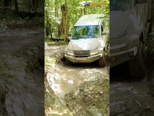 Уверенно, в натяг!#бездорожье #4х4 #внедорожники #покатушки #trophy #mud #offroad #car #уаз #uaz