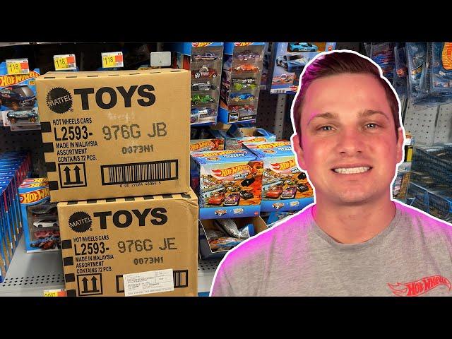 Hot Wheels Hunting - Opening Cases!