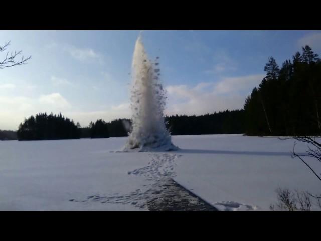 1 Kg Dynamite Explosion VS 30 cm Ice