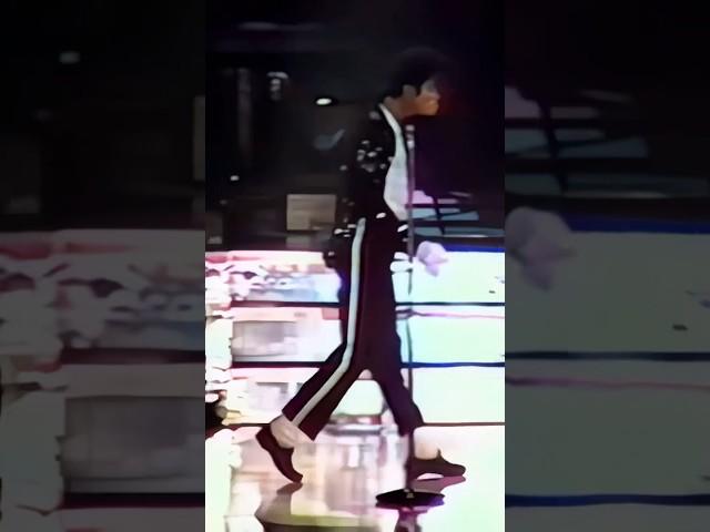 Michael Jackson - Moonwalk Tutorial 