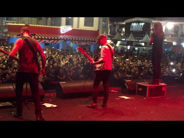 MISS MAY I - Relentless Chaos (Live in Jakcloth, Jakarta, 09 December 2017)