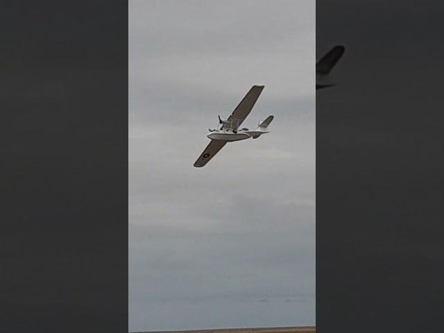 Catalina Fly By #catalina #boat #plane #shorts #southportairshow