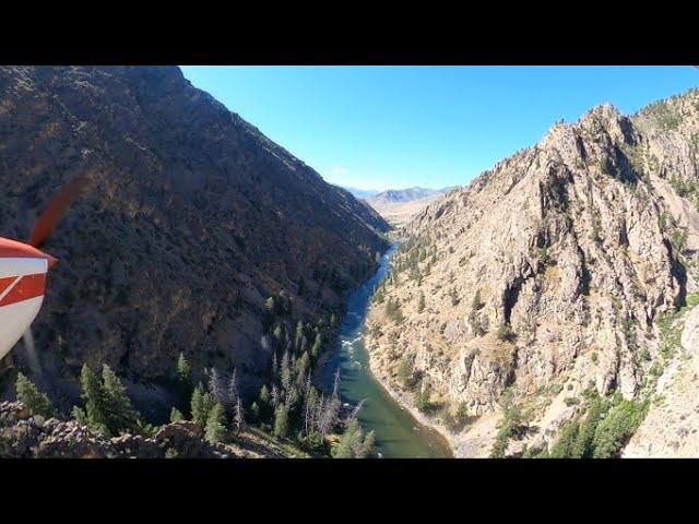 Bernard Airstrip, Idaho landing and takeoff (scenic canyon approach to land runway 17)