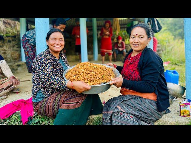 Life pahilo patak yati dherai chaumin khadaiyasto din pni aaune#siruthapamagar#villagelife#vlog