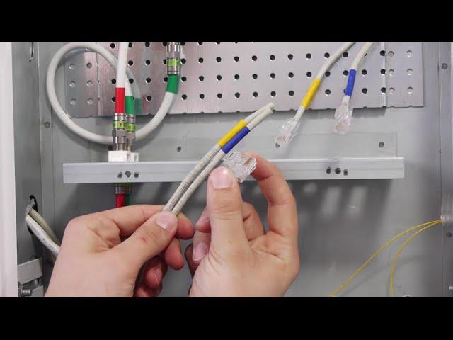 Terminating connections in telecommunication junction box