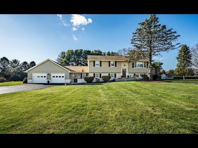 460 Walnut Dr | Fantastic Home For Sale In Parkesburg, PA 19365 | Nadia Barry