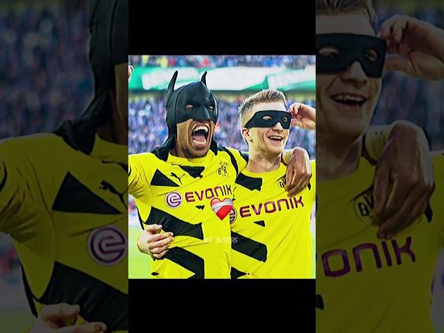 Ultimate Showdown: BATMAN & ROBIN take on AUBA and REUS! ‍️