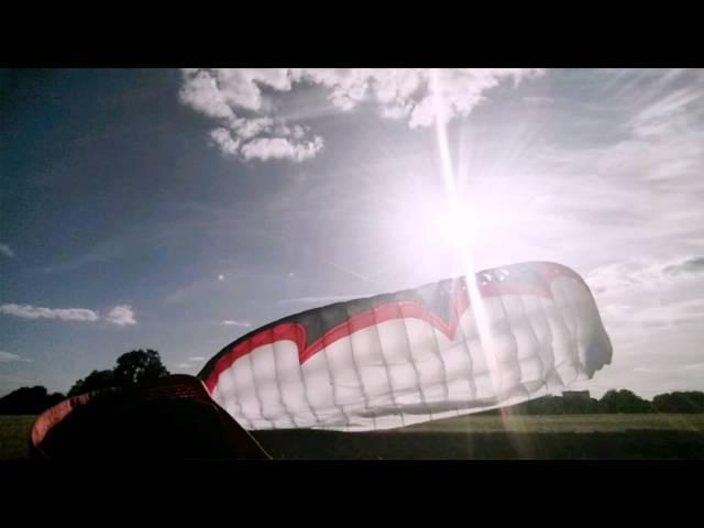 GROUND HANDLING MY U-TURN EVEREST 16 IN HYDE PARK - LONDON || LAUREN MARTINS