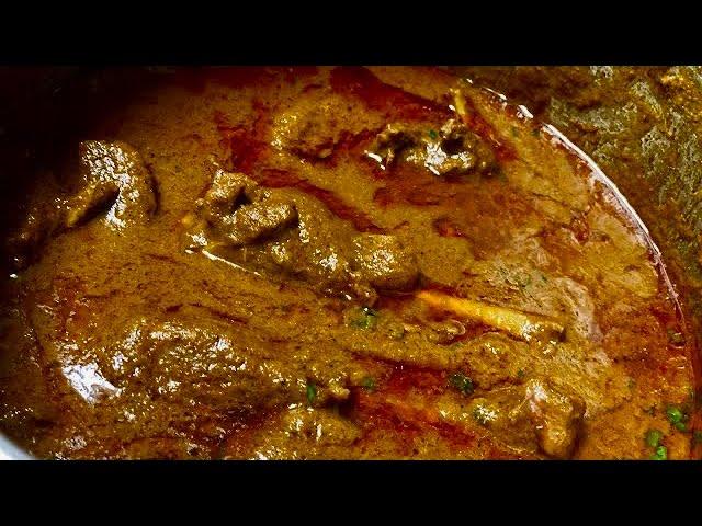 Nattu kozhi kulambu / நாட்டுக் கோழி குழம்பு / country chicken curry /suvaithiru