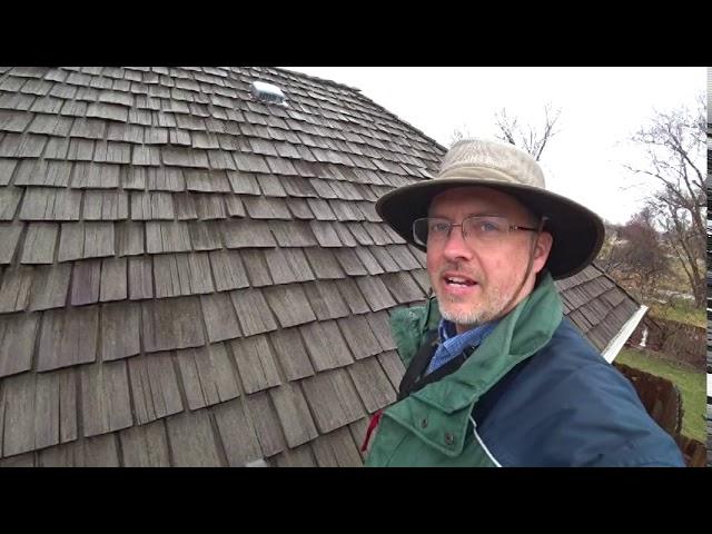 Omaha Home Inspector: Wood shake roof looks great from ground...not so good close up