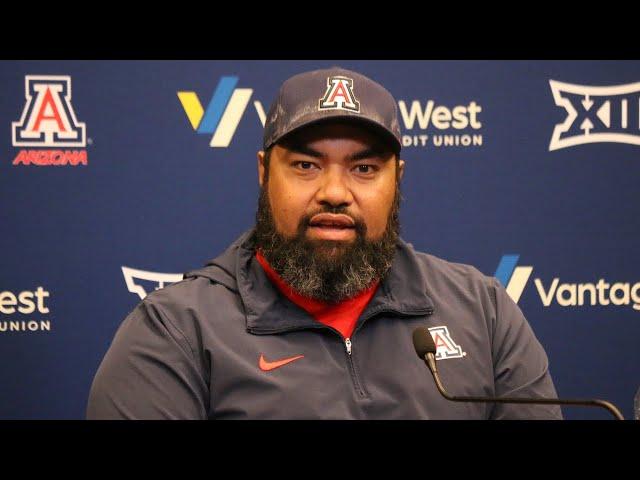 Lyle Moevoa Uses International QB Experience While Coaching