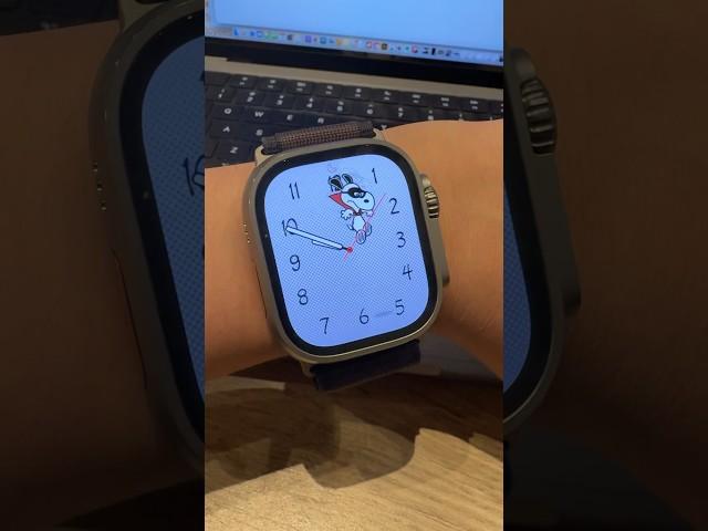 #applewatch Snoopy in Newspaper with MBP keyboard  #applewatchultra2