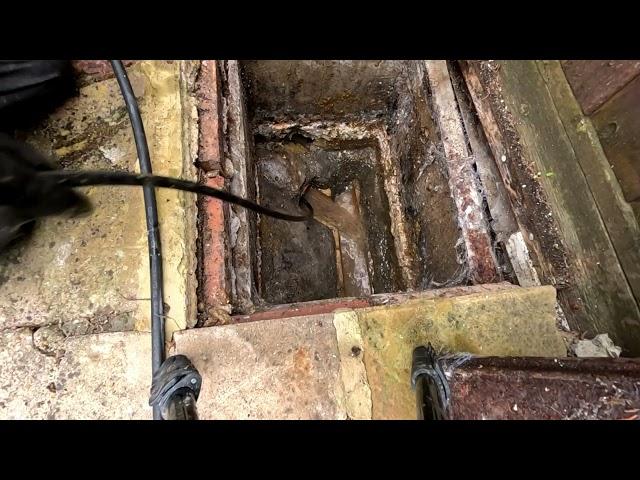 Drain Unblocking, Sewage under Floorboards, Sudden Gush at end