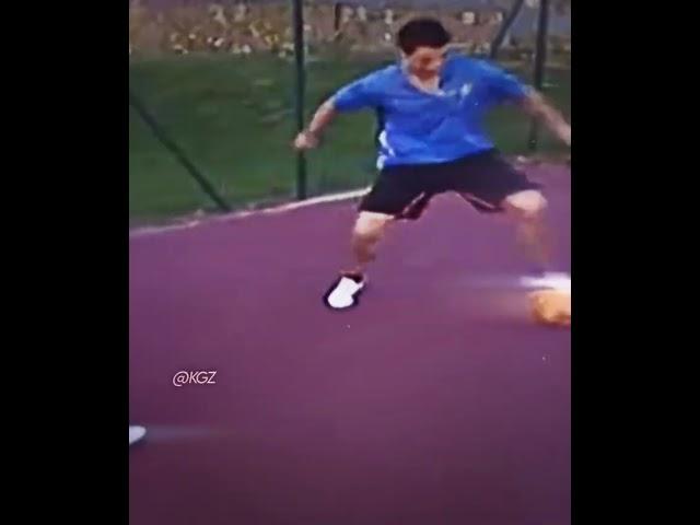 Ronaldo Freestyle Skills! 