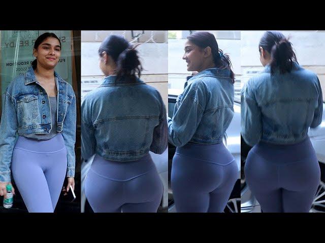 Baapre!! Yeh Bandi Ne Toh Sabka  Saiee Manjrekar Flaunts Her Huge back In Tight Gym Outfit