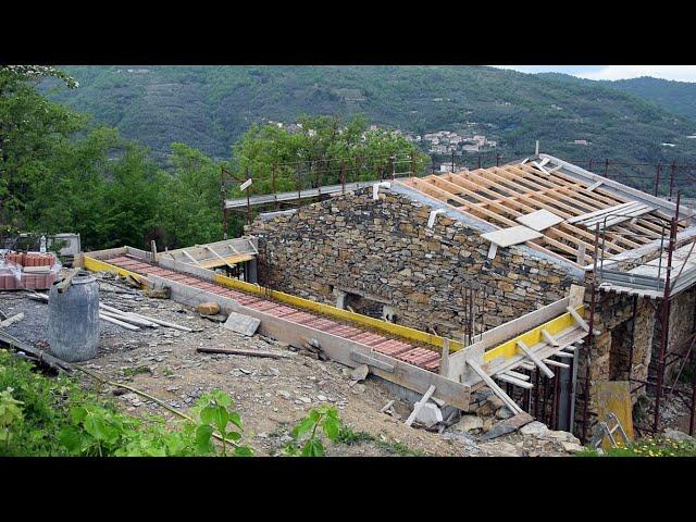 #20 Closing half of the roof and pouring a concrete slab! Renovating our abandoned stone house