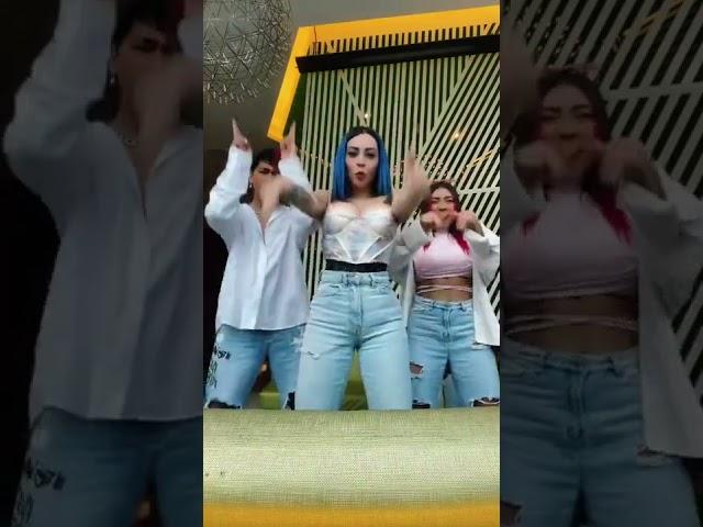 Lo amé  bailan genial los 3!!! #1313Tour #karlabustillos #shorts #youtubeshorts