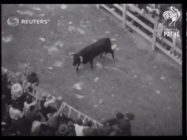 Running of the Bulls in Pamplona (1939)