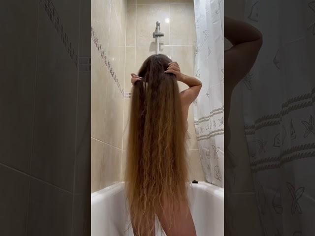 Long hair girl #longhair #longhairgirl #hairgrowth #haircare #hair #shorts #short #shortvideo #fun