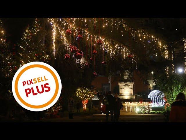 Raskošna rasvjeta na Opatijskom adventu | PIXSELL PLUS