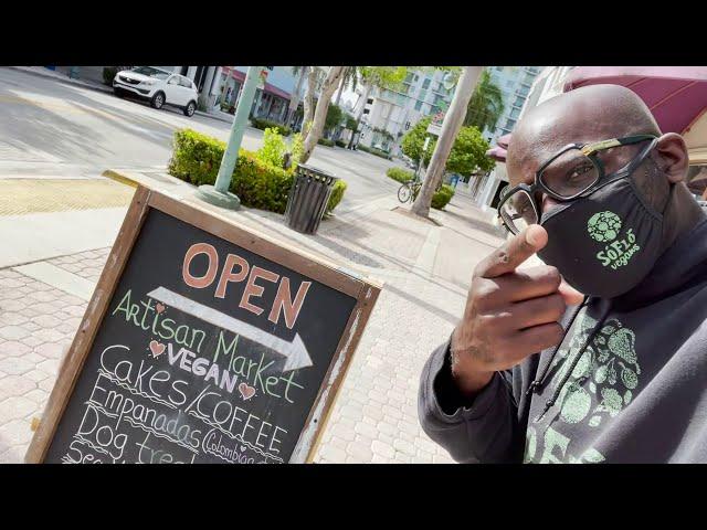 C4Eats and Zalie Cakes | SoFlo Vegans Chronicles