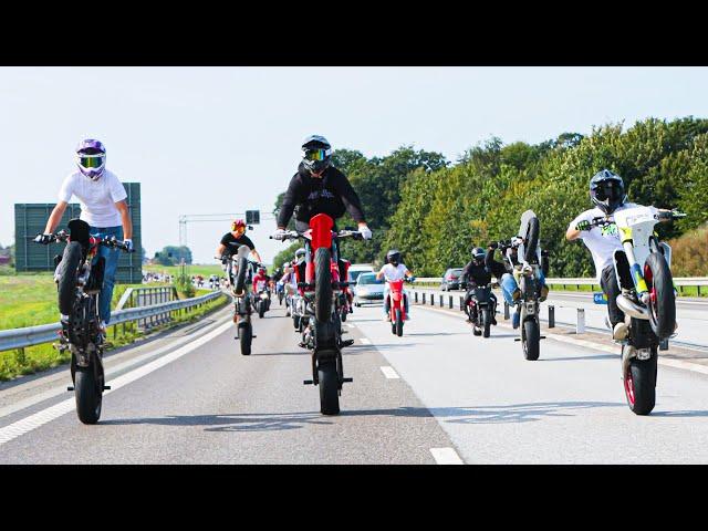 2,400 Dirtbikes Takes Over The Streets!