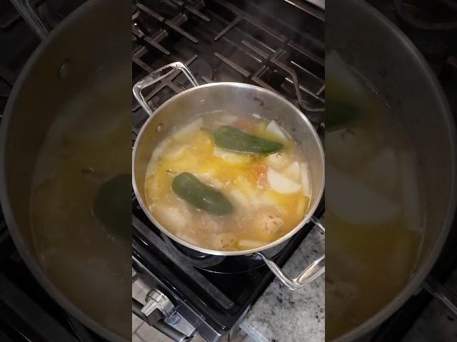 It’s Sinigang Time! #sinigang #filipino #soup #shorts #filipinofood