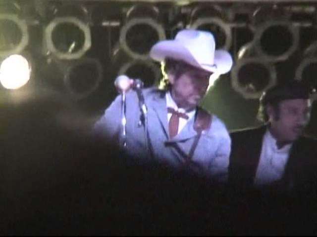 BOB DYLAN Tom Lee Stage, Tom Lee Park Memphis, Tennessee May 2, 1997