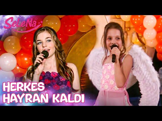 Leyla ve Nazlı'dan muhteşem karaoke gösterisi!  - Selena